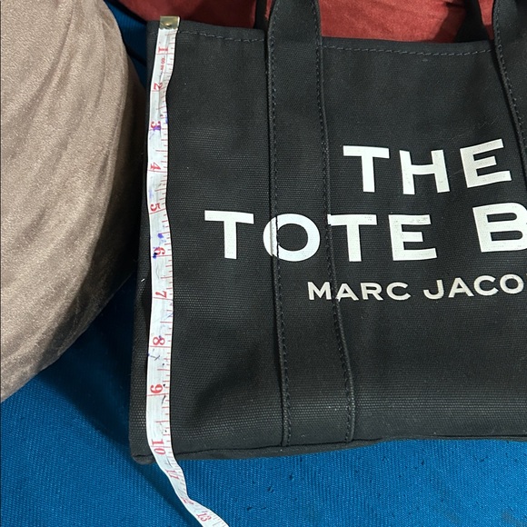 Marc Jacobs Black and White Messenger Bag - Picture 7 of 7